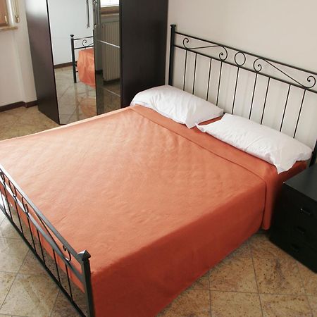 Bed&Wine Hotel Negrar Phòng bức ảnh