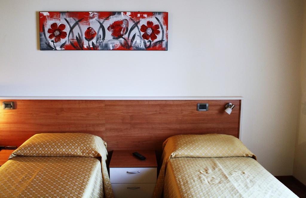 Bed&Wine Hotel Negrar Phòng bức ảnh